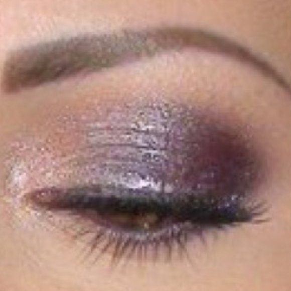 Last One! NIB MAC "GRAND GALAXY" Eyeshadow - Picture 2 of 12